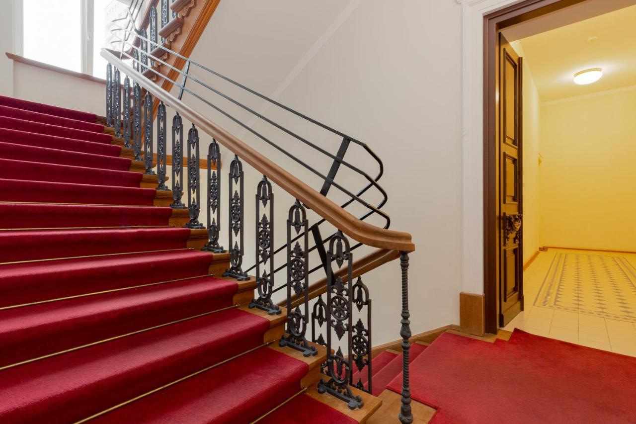 Lux Golden Apartment Praga Kepna By Renters Prestige Varsó Kültér fotó