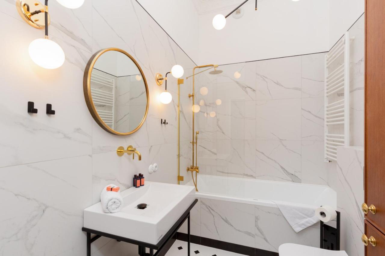 Lux Golden Apartment Praga Kepna By Renters Prestige Varsó Kültér fotó