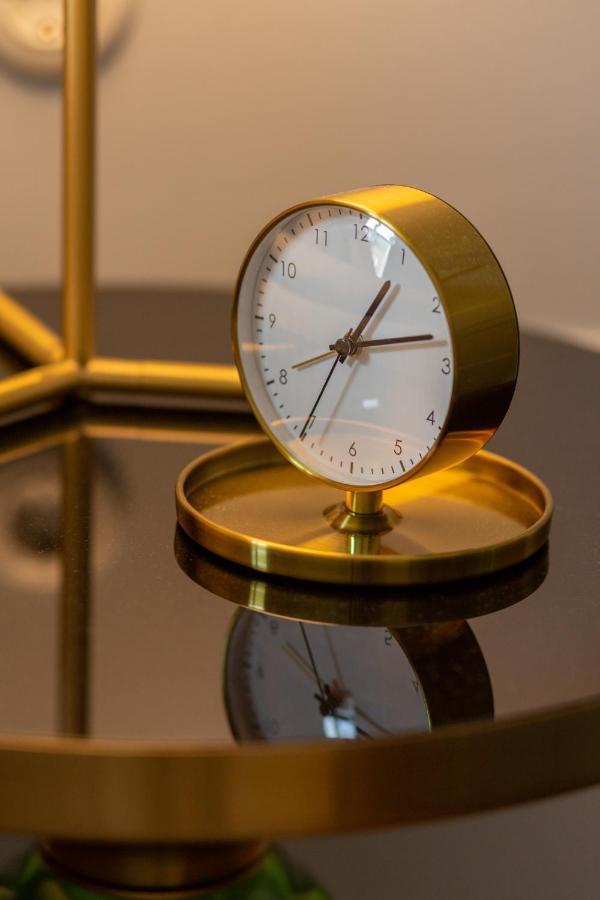 Lux Golden Apartment Praga Kepna By Renters Prestige Varsó Kültér fotó